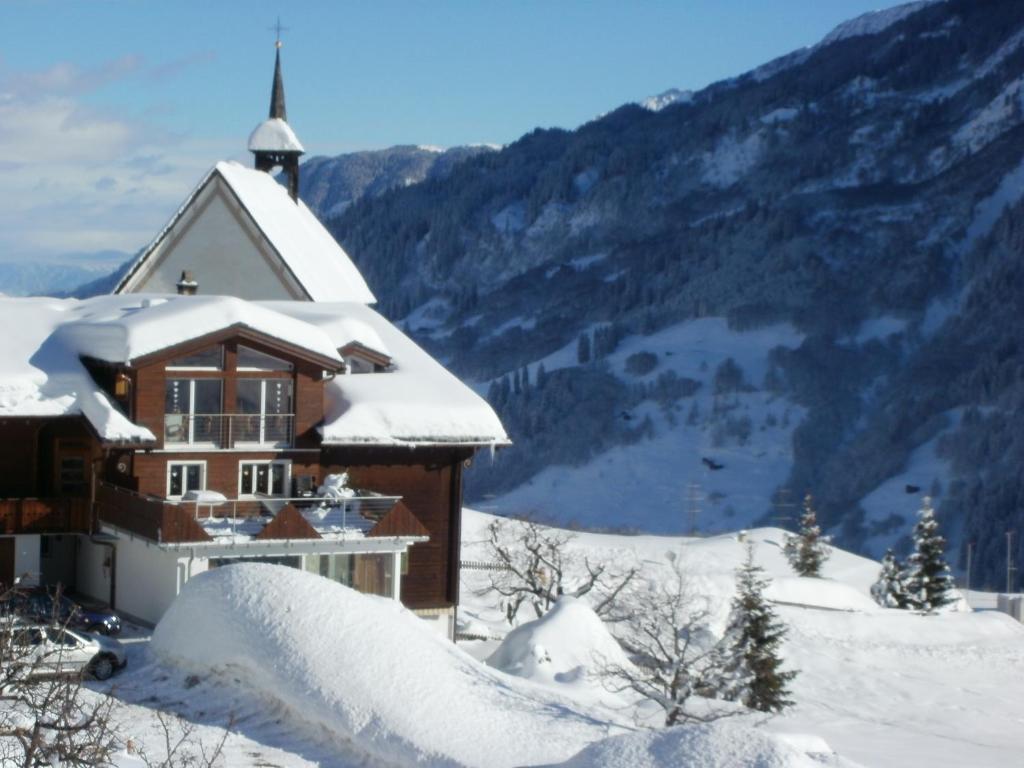 Hotel Pez Ault Disentis Exterior foto
