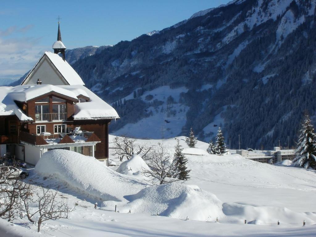 Hotel Pez Ault Disentis Exterior foto